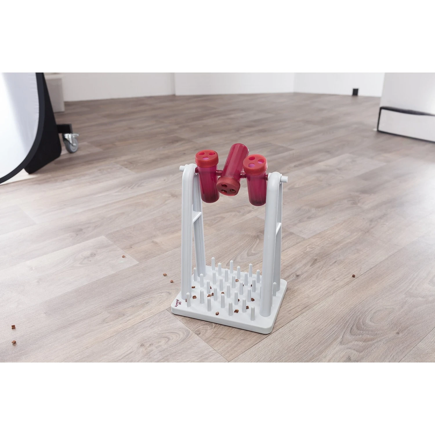 TRIXIE Mad Scientist Turn Around Activity Strategy Game Cat Toy 7 TRIXIE Mad Scientist Turn Around Activity Strategy Game Cat Toy - Image 7