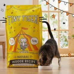 Tiny Tiger, Natural Indoor Recipe Chicken Flavor Dry Cat Food & Tiny Tiger Chunks In Gravy Beef & Poultry Recipes Variety Pack Grain-Free Canned Cat Food -Wellness Sales Store 347720 PT3. AC SS1800 V1639533709
