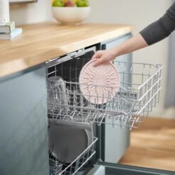 Frisco Silicone Dog & Cat Lick Mat With Suction Cups, Pink -Wellness Sales Store 363395 PT7. AC SS1800 V1660750516