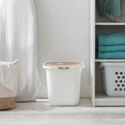 IRIS USA Large Square Top Entry Cat Litter Box 11 IRIS USA Large Square Top Entry Cat Litter Box -Wellness Sales Store 645486 PT2. AC SS1800 V1680812029