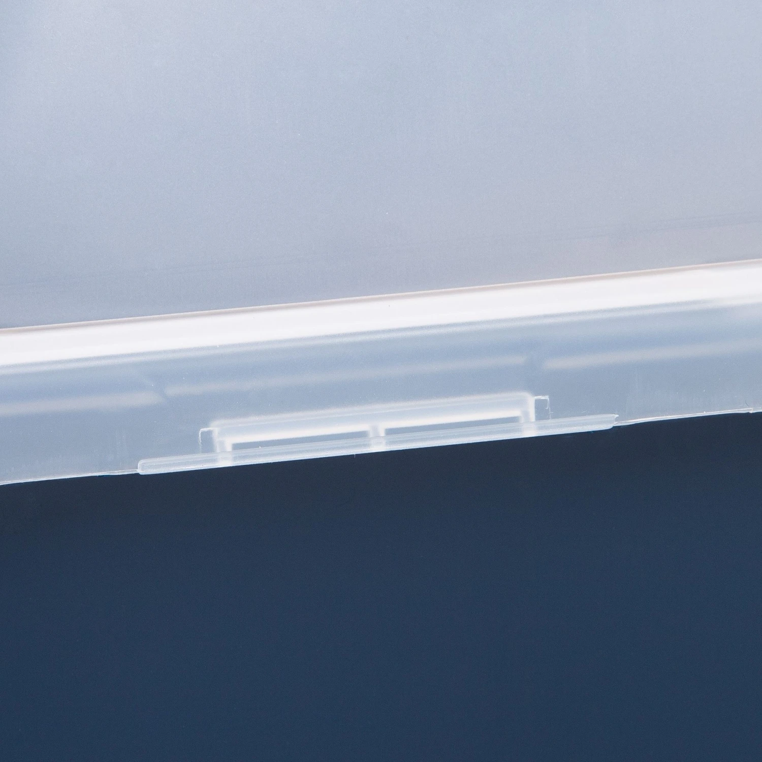 IRIS USA Open Top Litter Box With Scatter Shield 8 IRIS USA Open Top Litter Box With Scatter Shield - Image 8